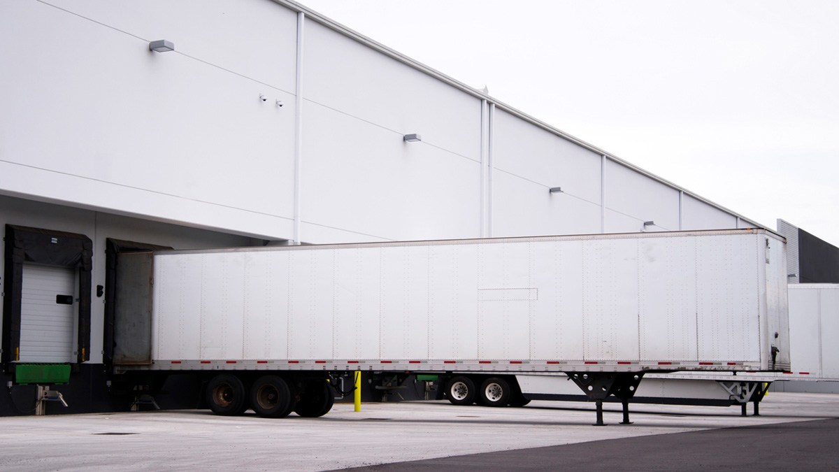 Drop Trailer shipping solutions | C.H. Robinson